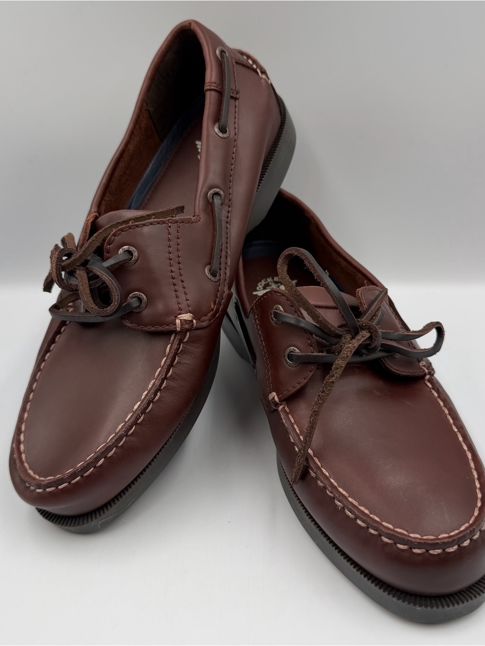 Dockers Castaway Leather Boat Shoe Raisin Dk Brown Mens 9.5W Moc Toe